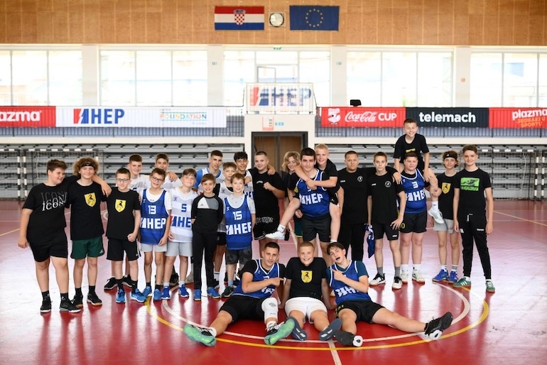 Zaprešić - grad-zapresic.com, Sport - Ekipa Barakuci najbolja na rukometnom turniru u Rugvici