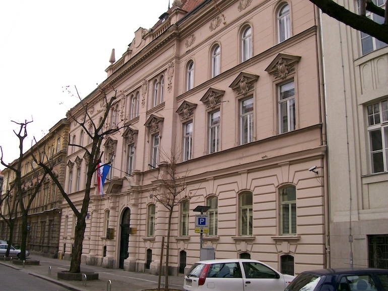 Zaprešić - grad-zapresic.com, Crna kronika - Uhićenja zbog krijumčarenja kokaina i marihuane: poduzetnik iz Dugog Sela na čelu zločinačke organizacije
