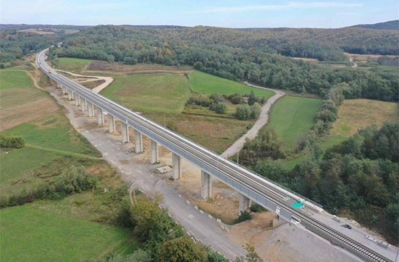 Zaprešić - grad-zapresic.com - Gospodarstvo - Gradilište željezničke pruge na dionici Križevci - Koprivnica - državna granica. U promet pušteni novi kilometri kolosijeka