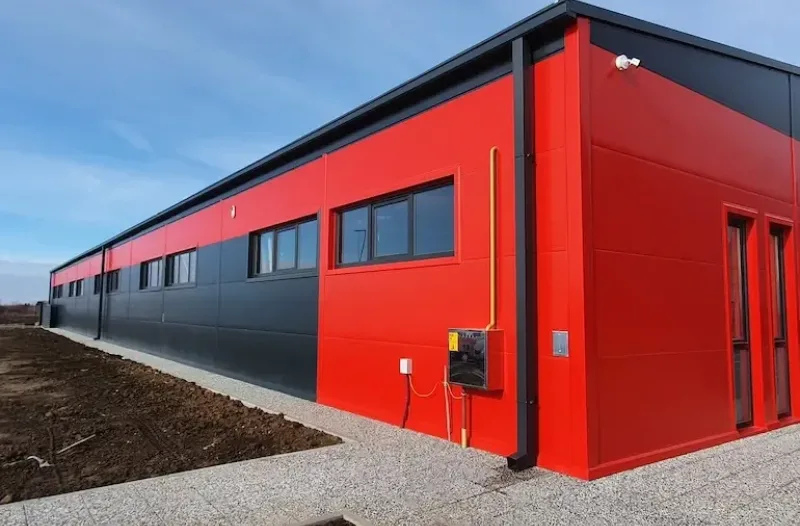 Zaprešić - grad-zapresic.com - Gospodarstvo - Termopanel d.o.o. – stručnjak za krovne i zidne panele, profilirane limove i fasadne sisteme za modernu, energetsku učinkovitu gradnju.